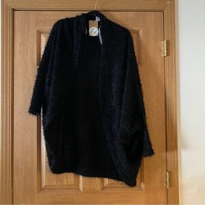 FSL + Apparel Women’s Fuzzy Black Soft Oversized Open Cardigan New Small NWT